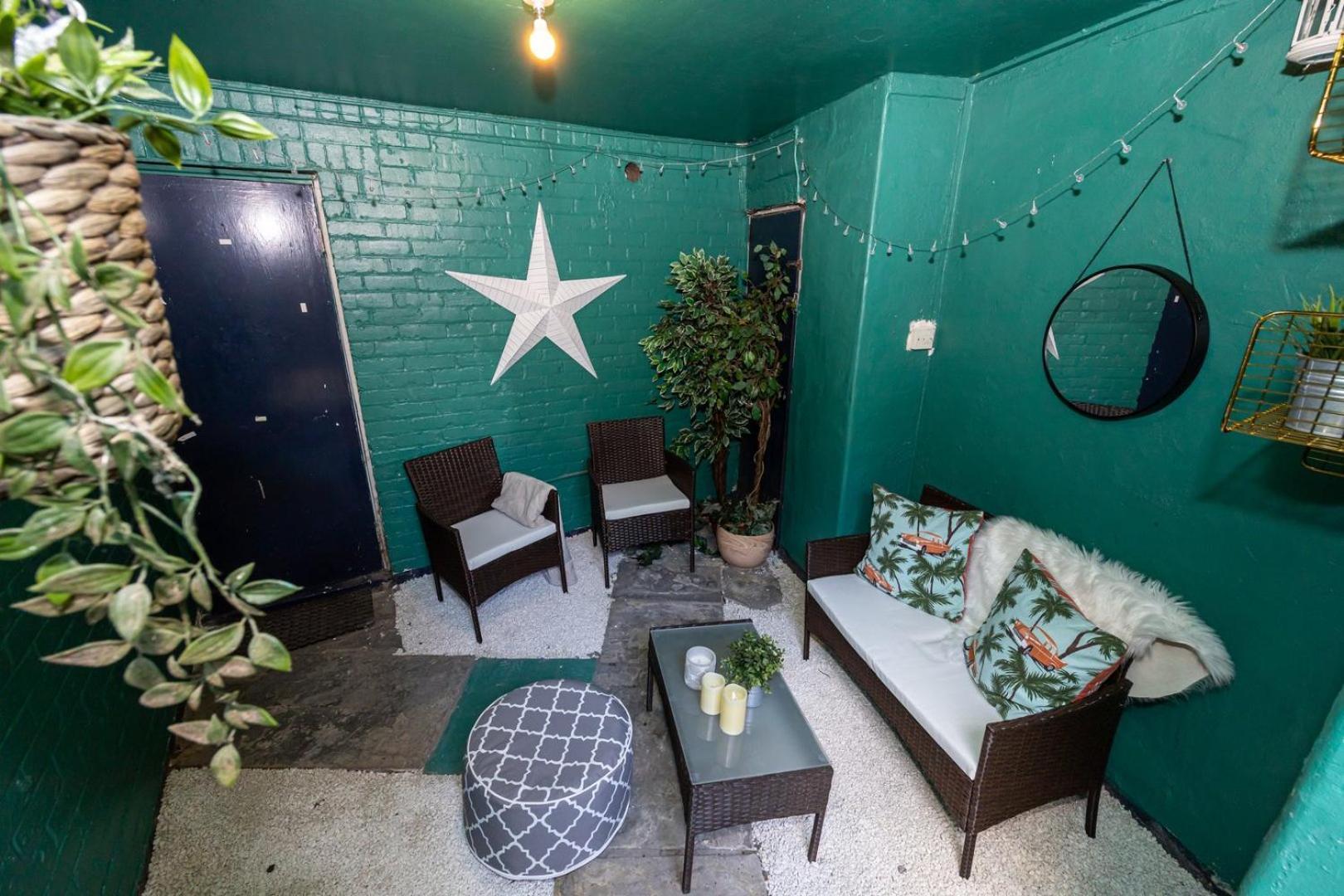 Апартаменты Guestready - Charming Haven In Knowledge Quarter Ливерпуль Экстерьер фото