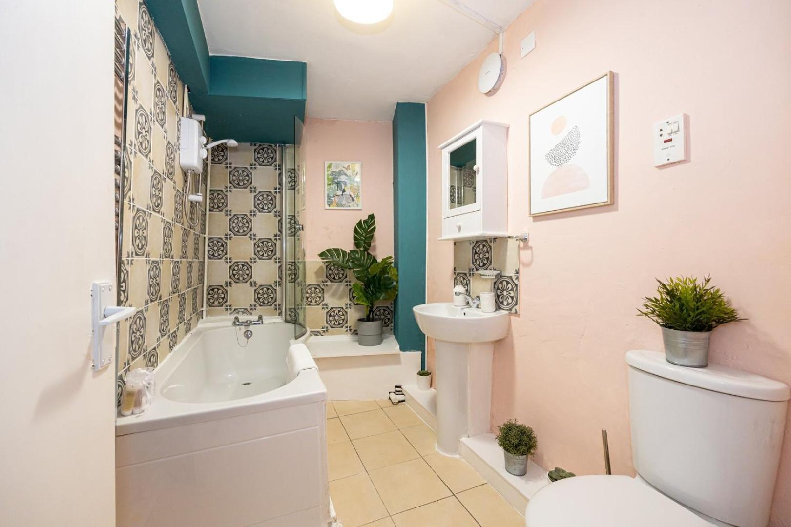 Апартаменты Guestready - Charming Haven In Knowledge Quarter Ливерпуль Экстерьер фото